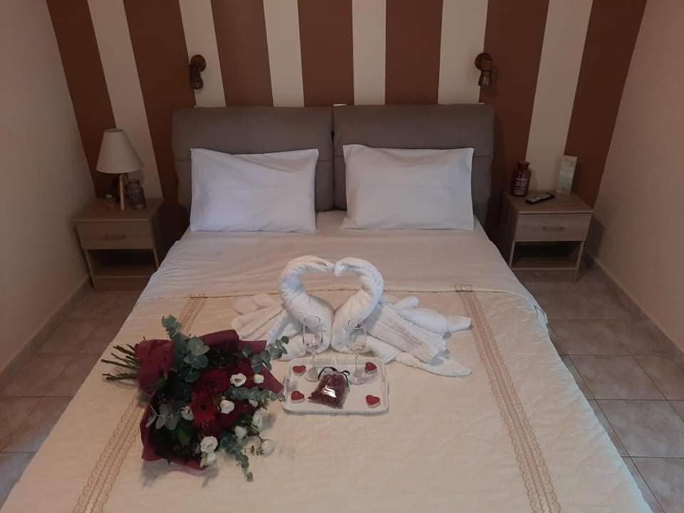 Marinos Studios At Lourdata Village Luaran gambar