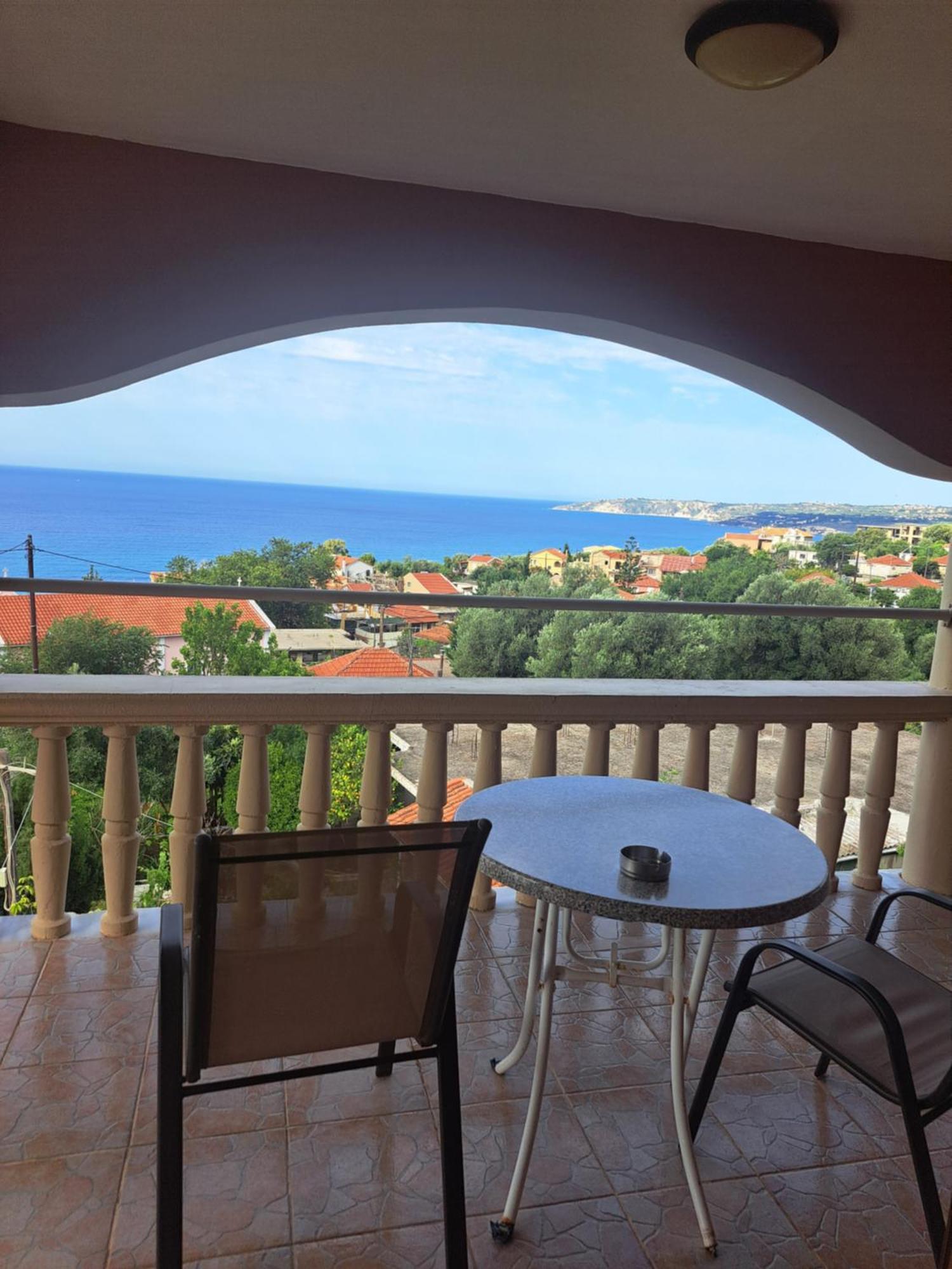 Marinos Studios At Lourdata Village Luaran gambar