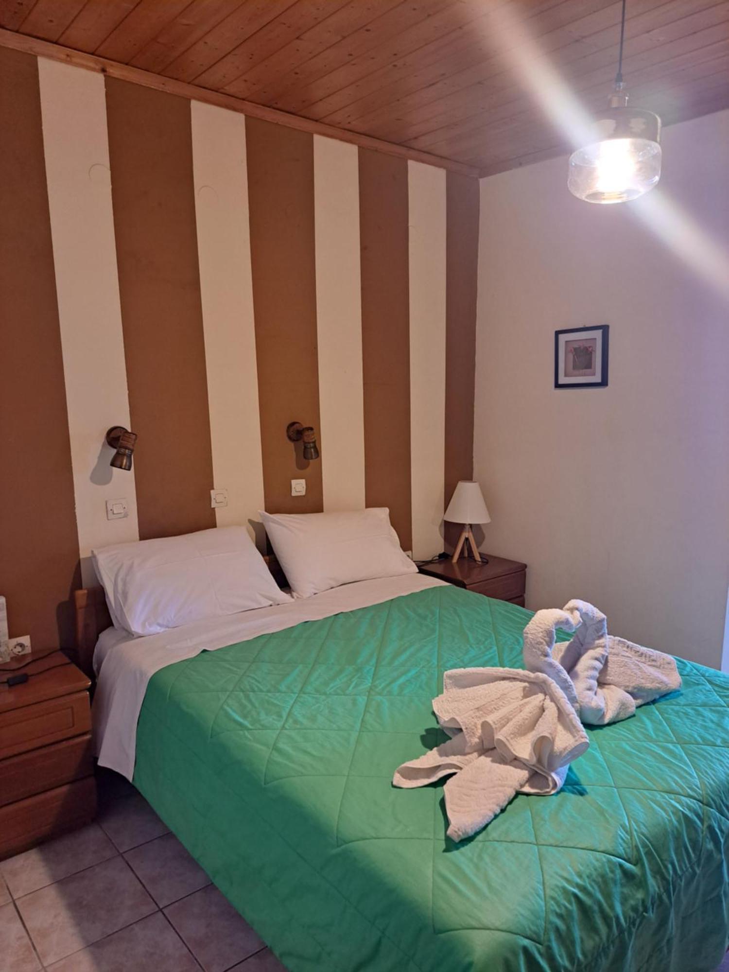 Marinos Studios At Lourdata Village Luaran gambar