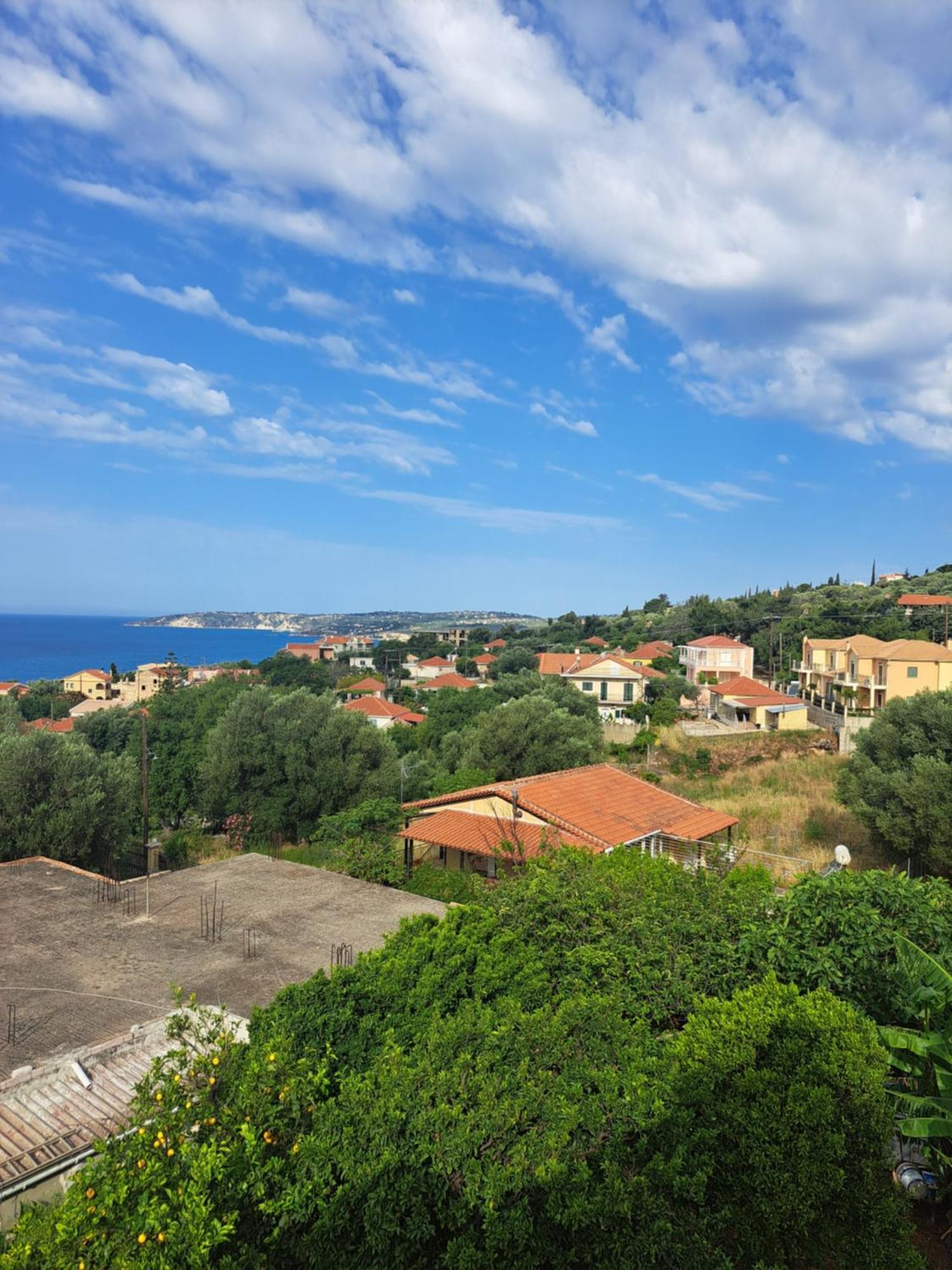 Marinos Studios At Lourdata Village Luaran gambar