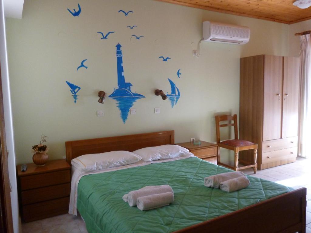 Marinos Studios At Lourdata Village Bilik gambar