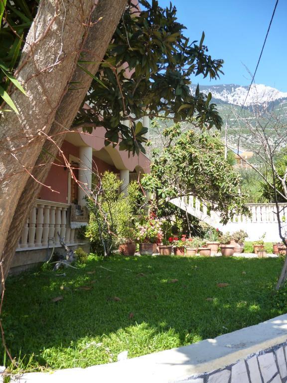 Marinos Studios At Lourdata Village Luaran gambar