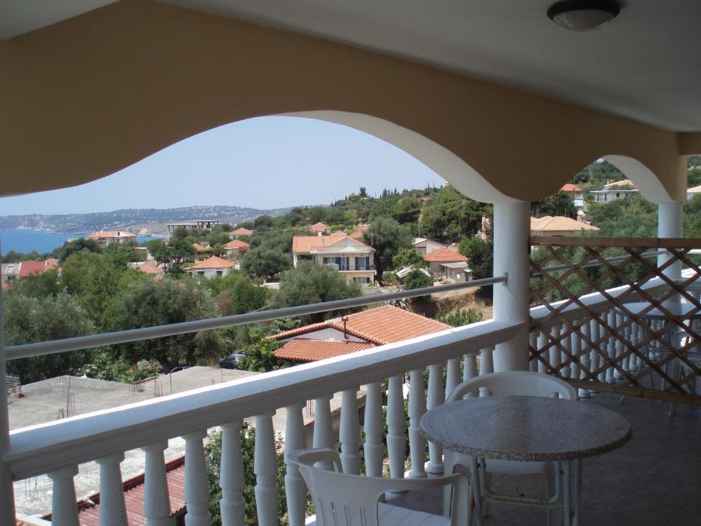 Marinos Studios At Lourdata Village Luaran gambar