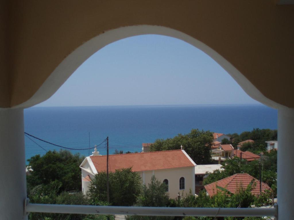 Marinos Studios At Lourdata Village Luaran gambar