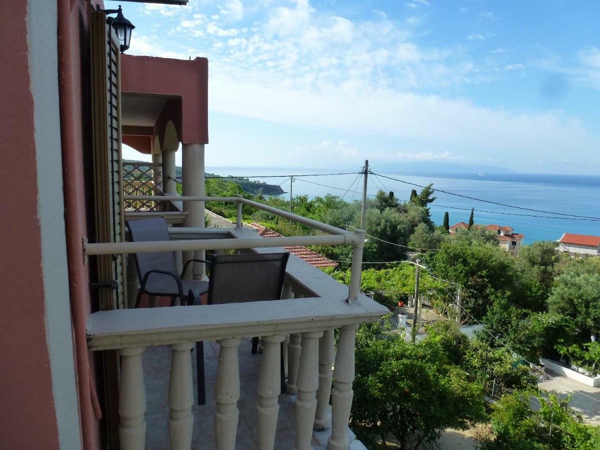 Marinos Studios At Lourdata Village Luaran gambar